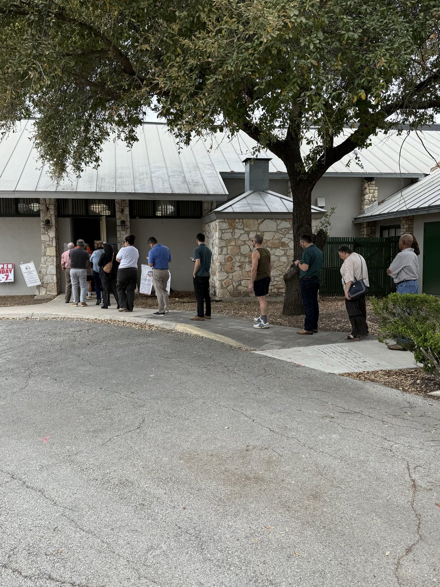 Michael Karlis tweet media