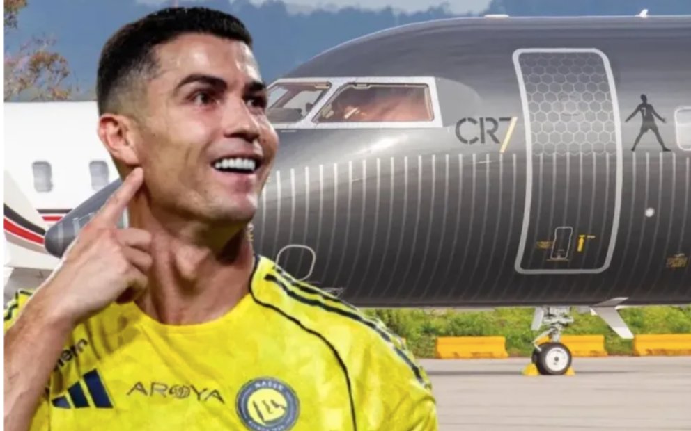 ⚽️Ronaldo Suudi Arabistan'dan ayrıldı!

İran'ın Suudi Arabistan'a yönelik füze ve dronlarla yaptığı saldırıların ardından futbol maçlarının askıya alınmasıyla birlikte ünlü futbolcu Cristiano Ronaldo özel jetine binerek İspanya'nın başkenti Madrid'e gitti. 

Suudi Arabistan,