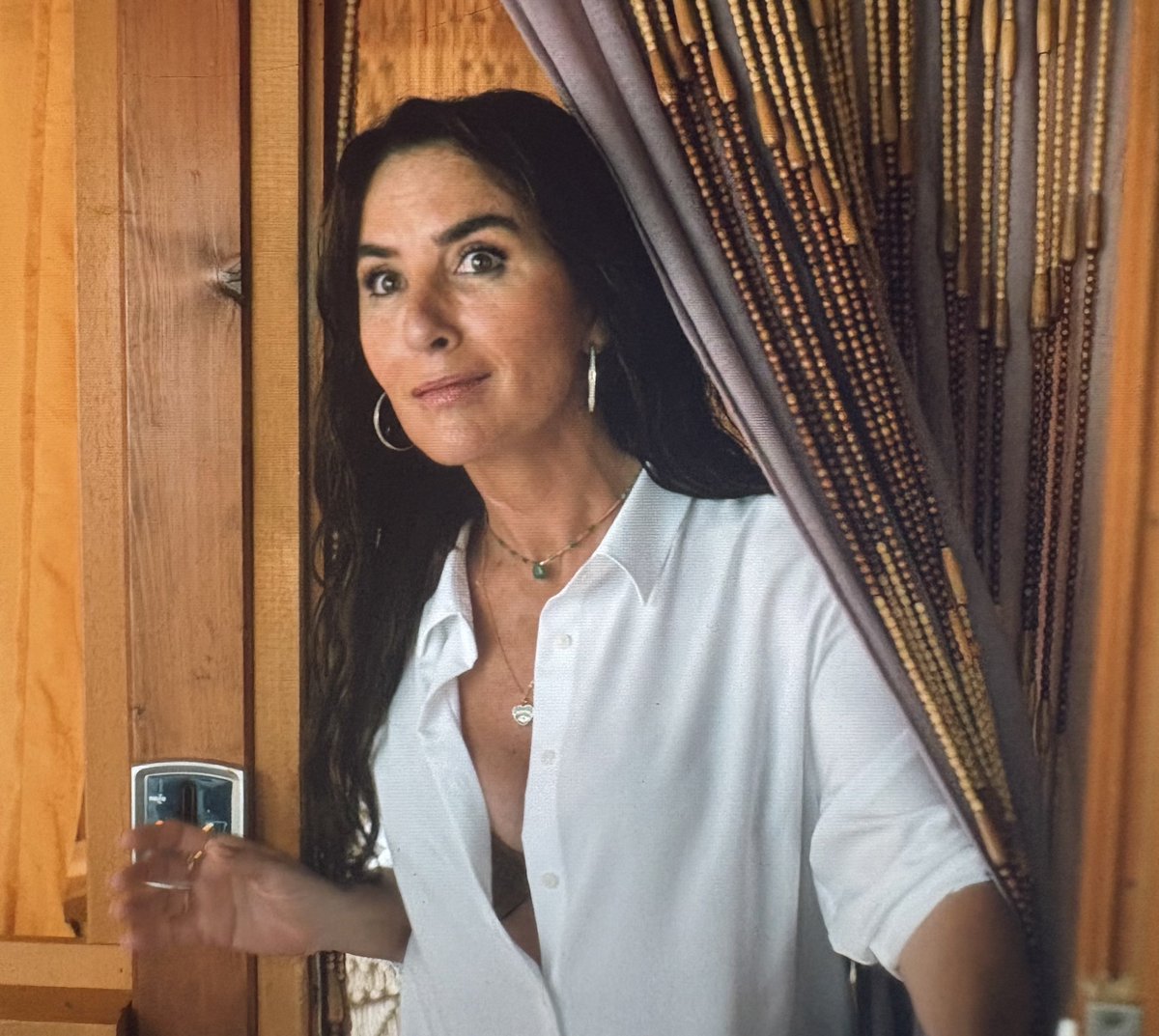 French woman tweet media