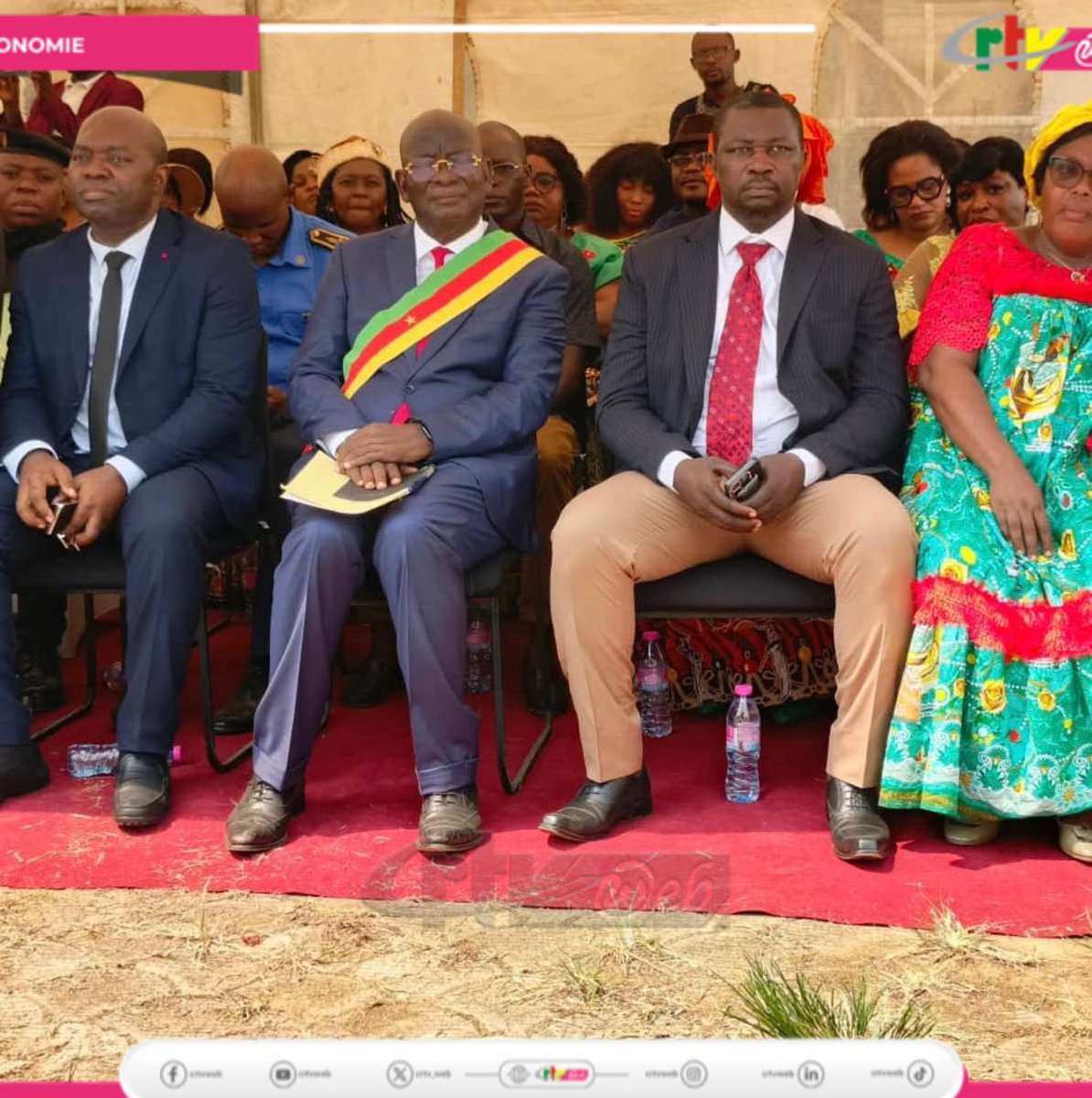 CRTV_web's tweet image. Une centaine de femmes initiées à l’informatique dans l’arrondissement de Dibamba dans la Sanaga Maritime, grâce au programme #MIJEF 2035 de l’#IAI-Cameroun.