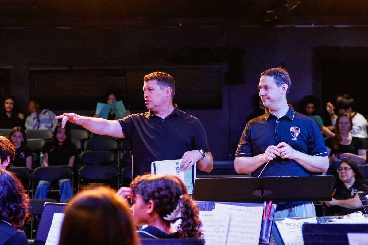 Village Christian School tweet media