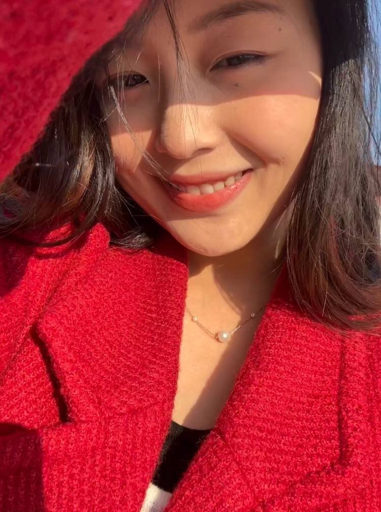 CCD324's tweet photo. 出来补点钙吧 https://t.co/LOZ8fzFnOf