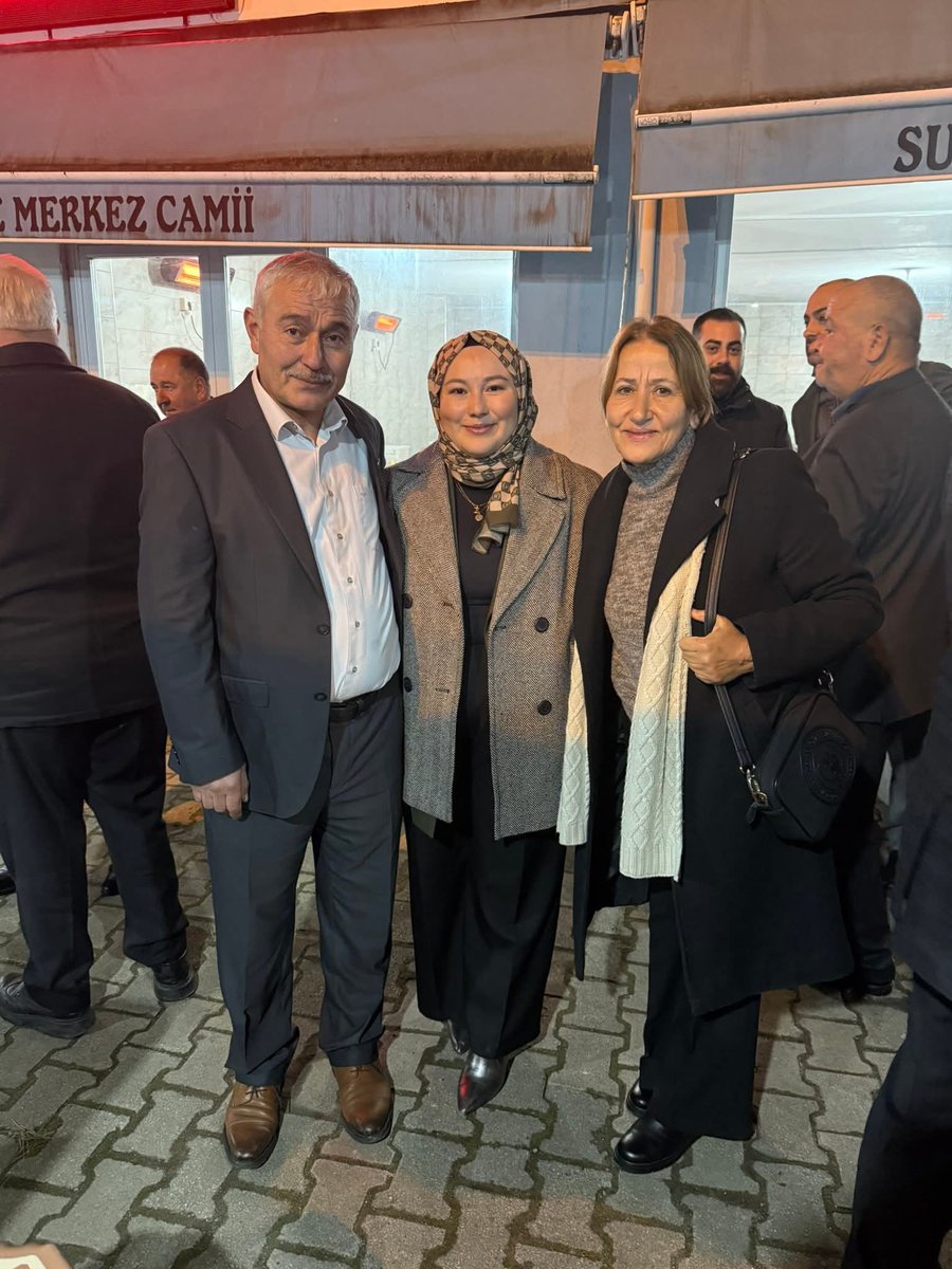 akkadingiresun's tweet photo. 📍 Sultaniye Köyü İftar Programı
Ramazanın 13. gününde; kıymetli protokolümüz, muhtarlarımız, teşkilatımız ve hemşehrilerimizle birlikte Sultaniye Köyü’nde iftarımızı açtık.
Cumhurbaşkanımızın selamlarını ilettik. Rabbim birlik ve beraberliğimizi daim eylesin. 🌙🤲 https://t.co/KURzVEK8Q7
