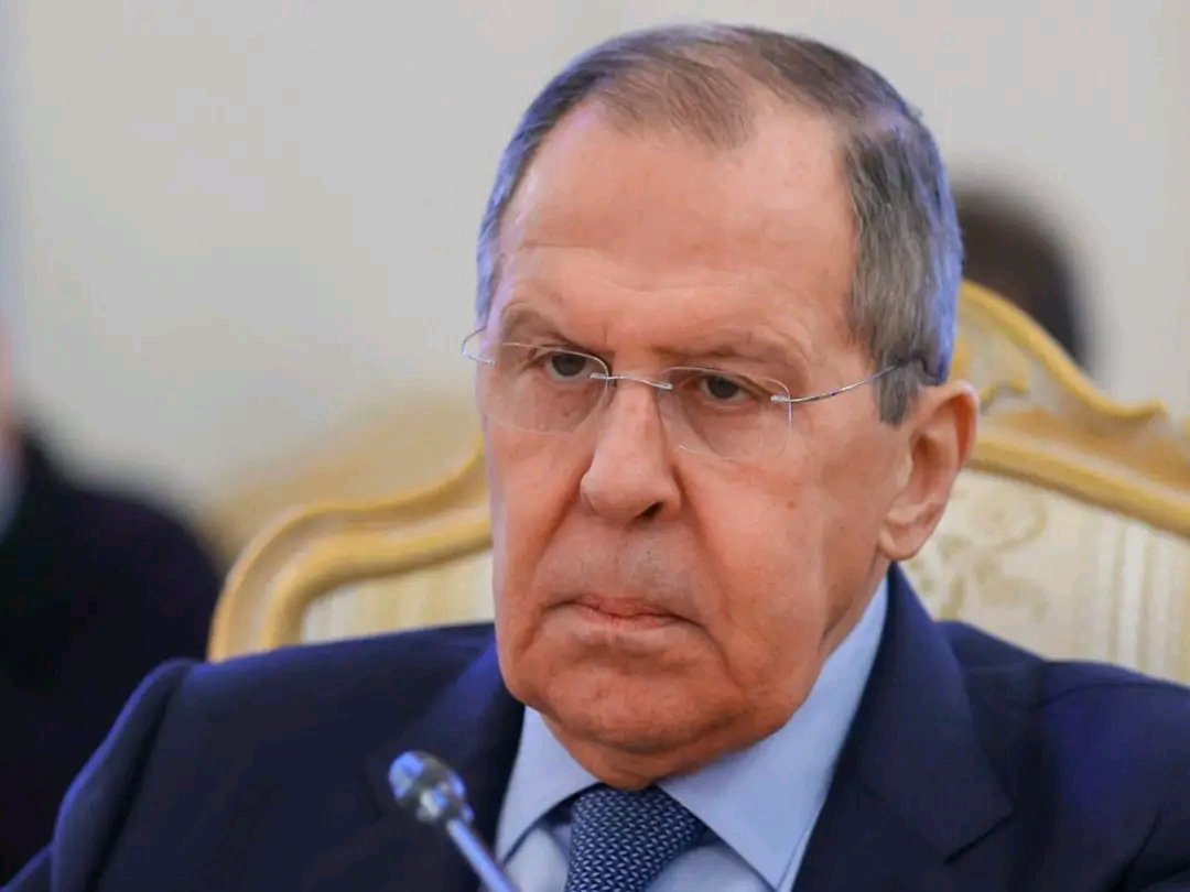 🇷🇺🟥Le ministre russe des Affaires étrangères Sergueï Lavrov :
« Les actions des États-Unis pourraient pousser l’Iran à se doter d’armes nucléaires.
Ceux qui possèdent la bombe nucléaire ne sont pas attaqués par les États-Unis. »🇷🇺🟥