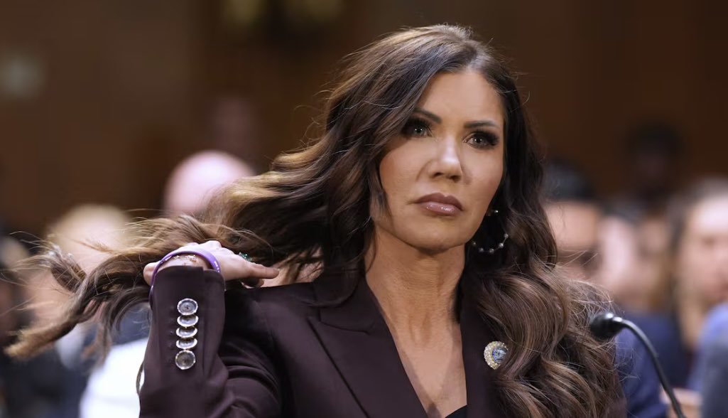 joncoopertweets's tweet image. Raise your hand if you agree Kristi Noem must RESIGN. ✋