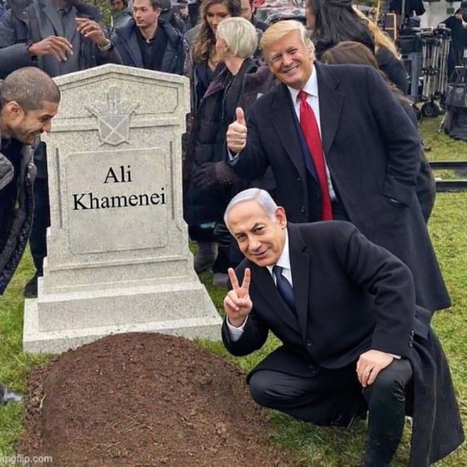 <a href="/FromSteveHowell/">Steve Howell</a> <a href="/haynesdeborah/">Deborah Haynes</a> Who protects your cushy life and family Steve? 

Do you believe that having strength and alleys and bases world wide put this man in a box or was it weakness and no military that put him in a box? 📦