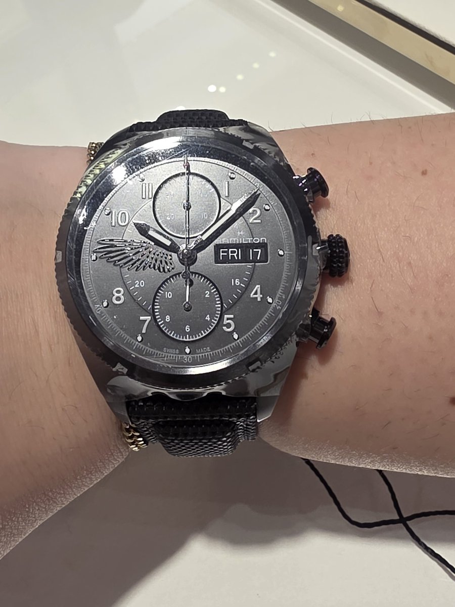 𝔼𝕞𝕚 tweet media