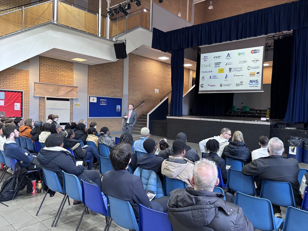 Miss Burrell tweet media