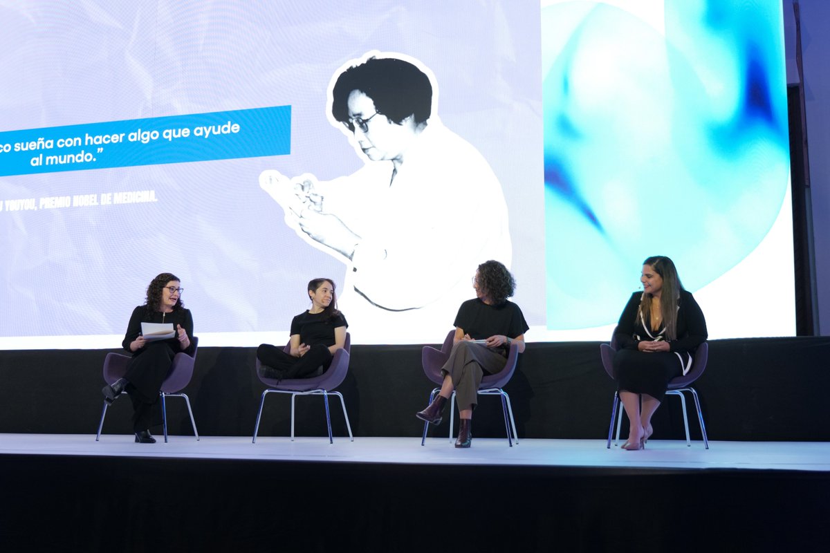 Escuela de Gobierno tweet media