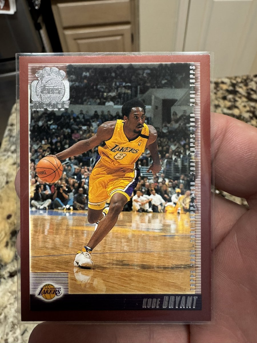 treowx.skr tweet media