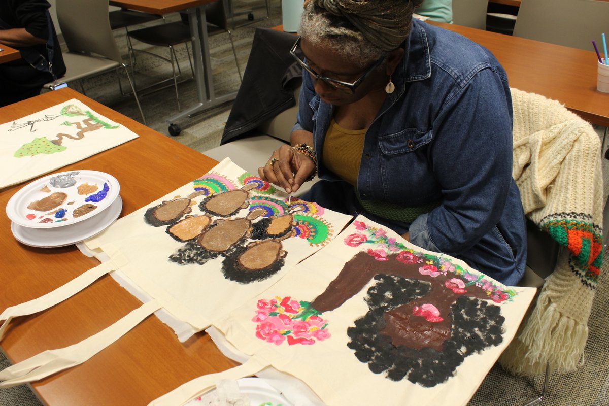 NorfolkPublicLibrary tweet media