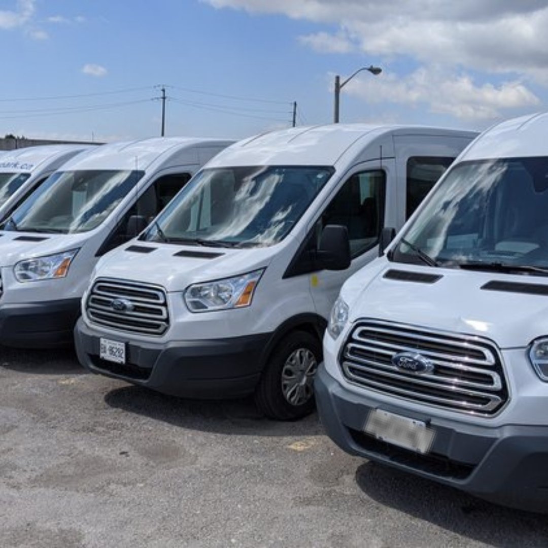 luxvaletshuttle's tweet image. Whether it's corporate travel, airport runs, or special events, our shuttle services deliver comfort and punctuality. We go the extra mile—literally. Book with us for stress-free group transportation! #ShuttleServices
valetserviceslosangeles.com/shuttle-servic…