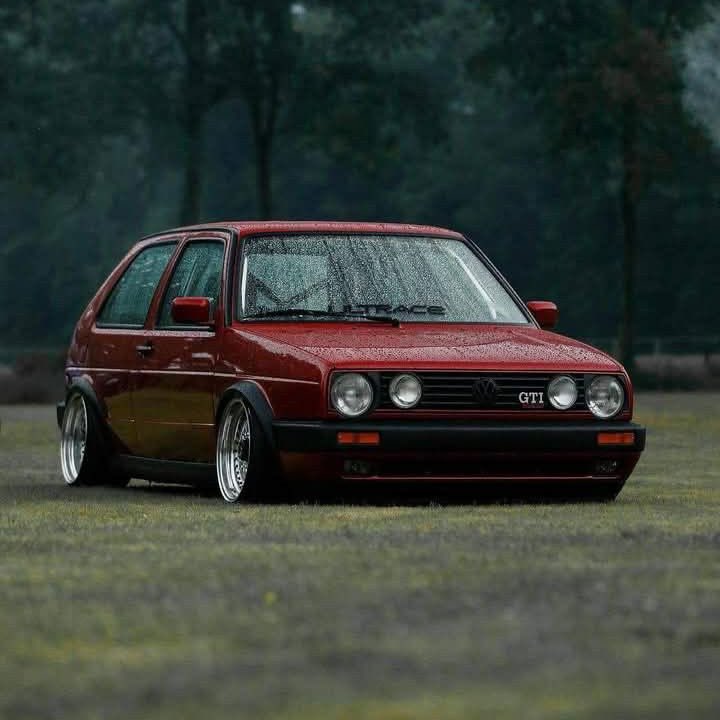 SİYAH SANCAK tweet media