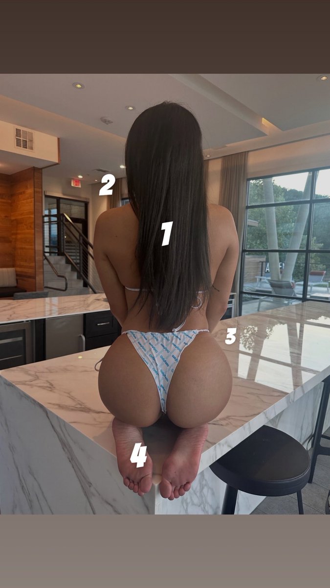 Jadearoo🖤 tweet media