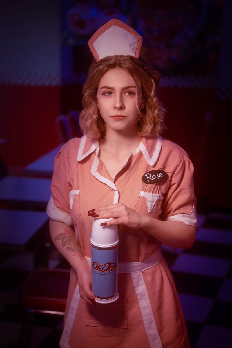 ✨Barb Dimitrescu✨ tweet media