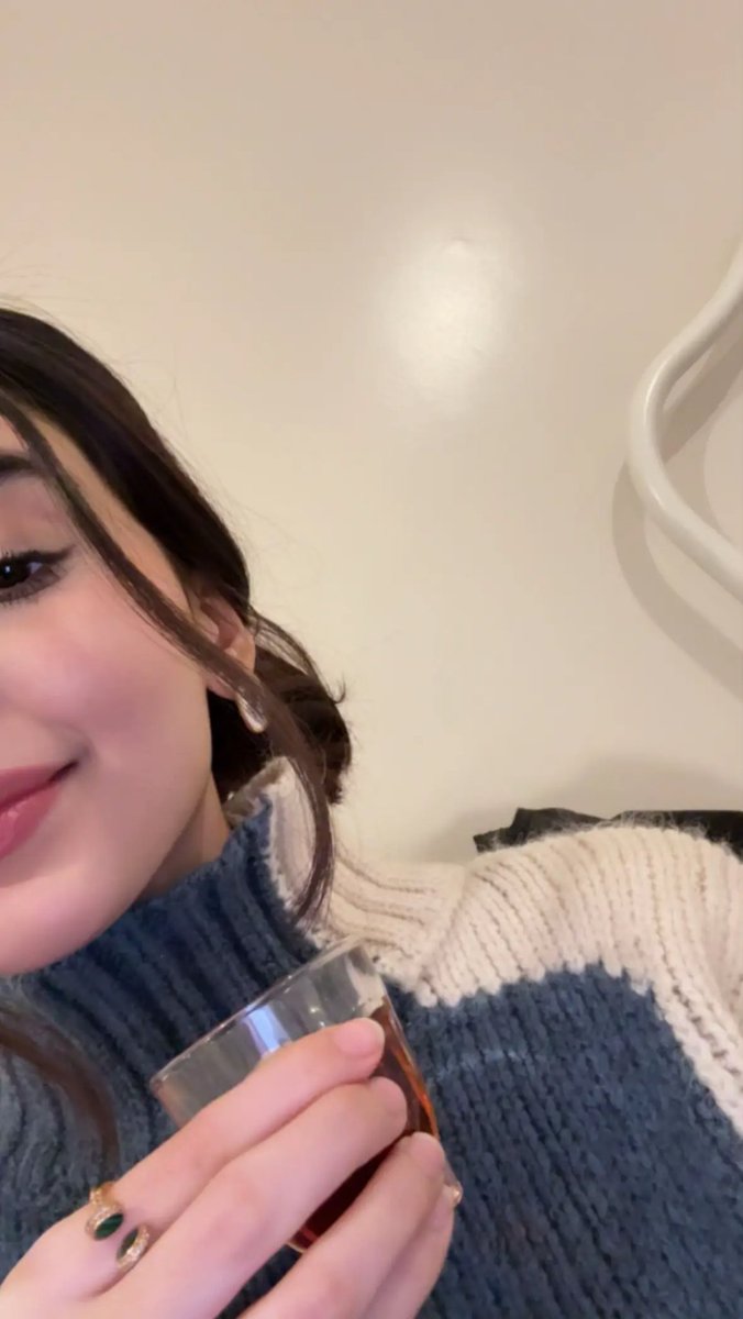 الحظن يطفي الزعل