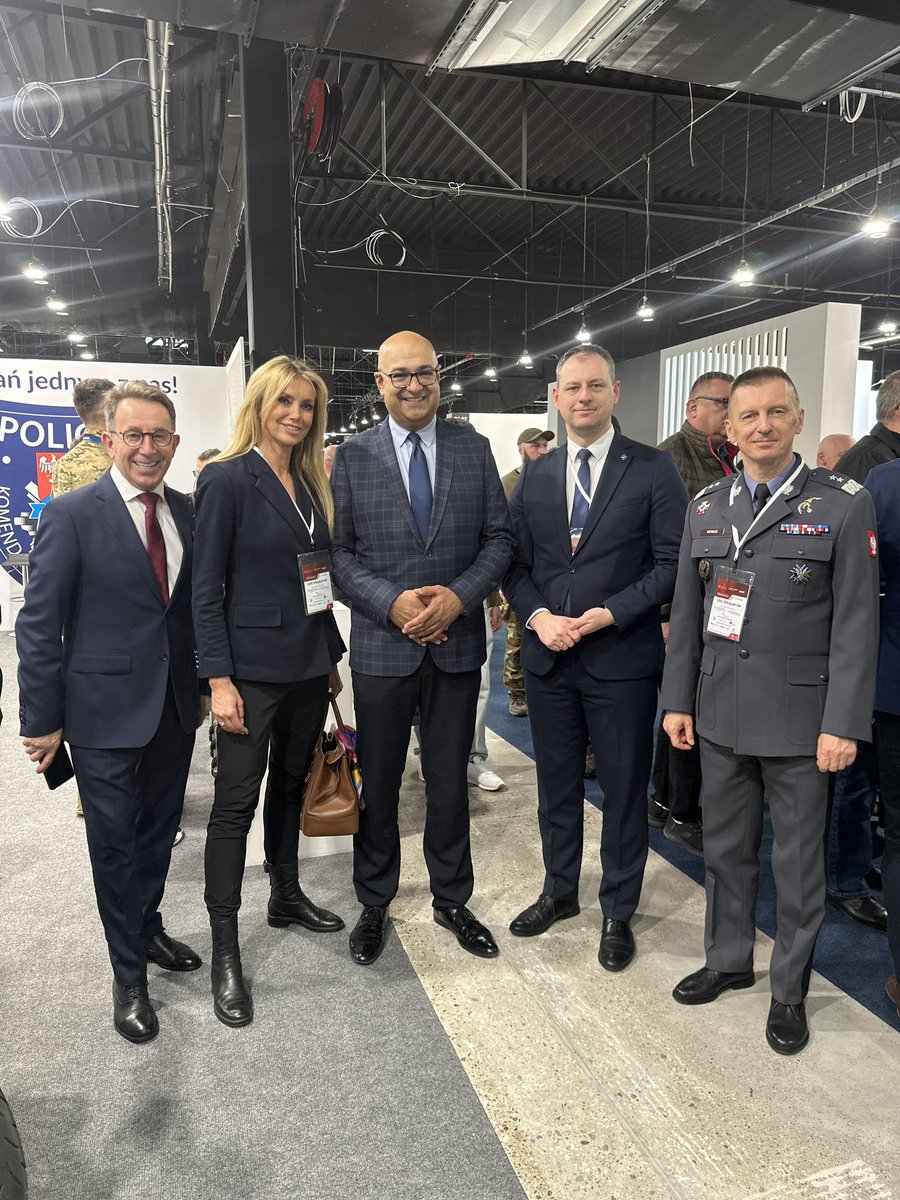 Alvin Gajadhur tweet media