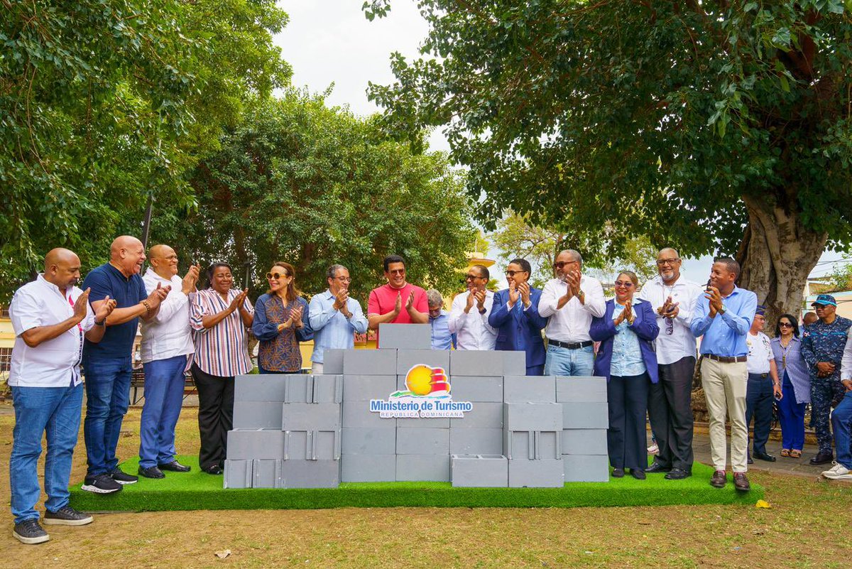 David Collado tweet media