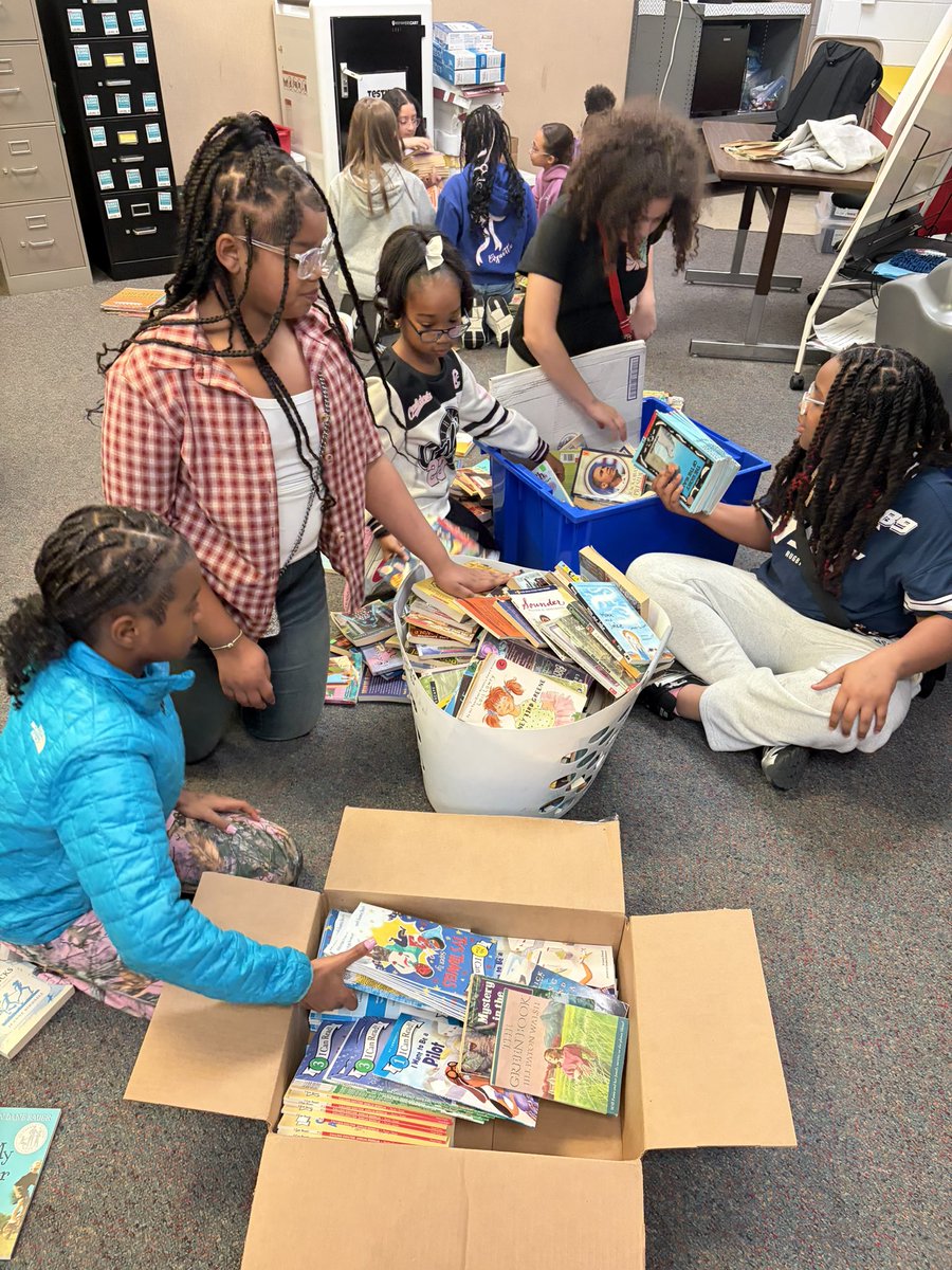 🍎Jenna Morrell🍏 tweet media