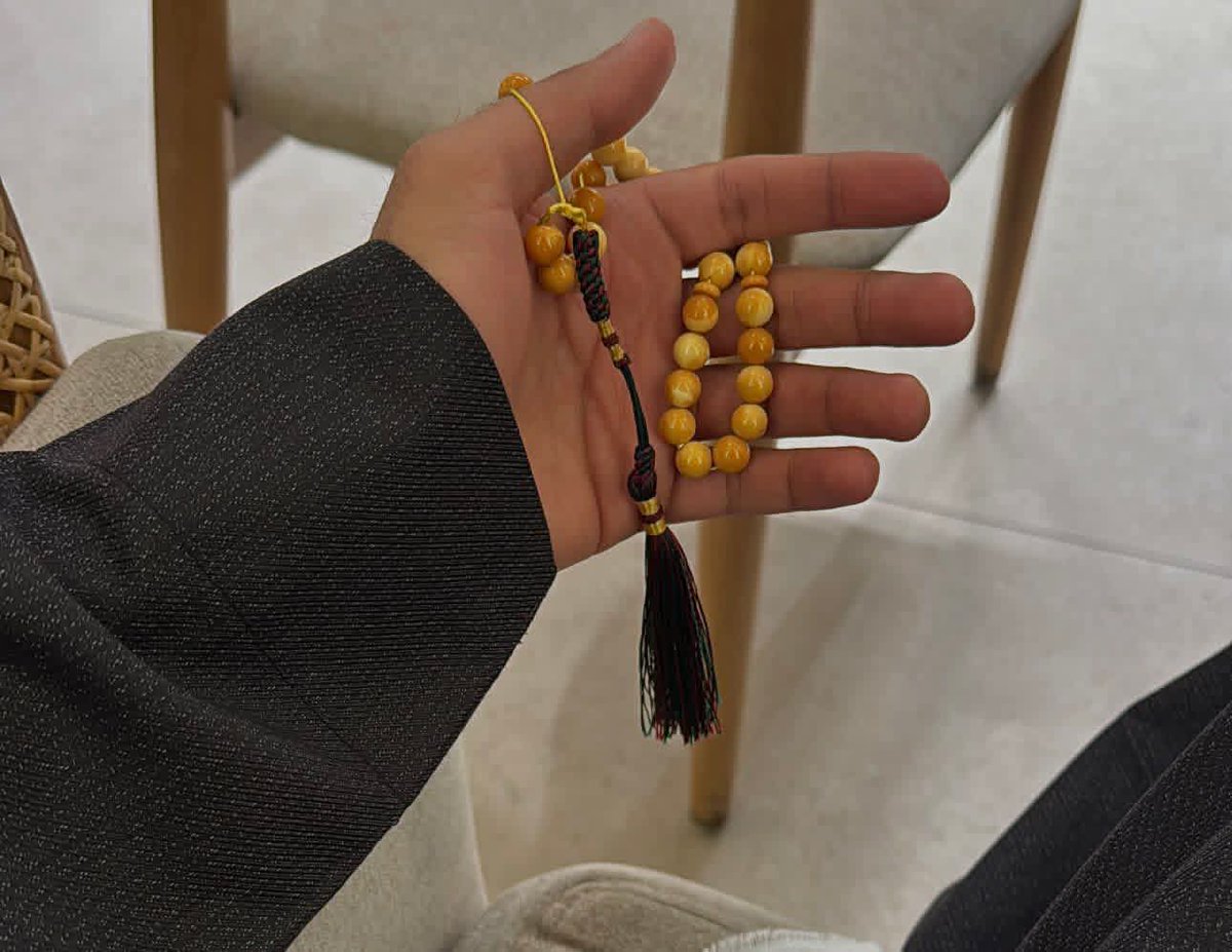 بــــــووح  tweet media