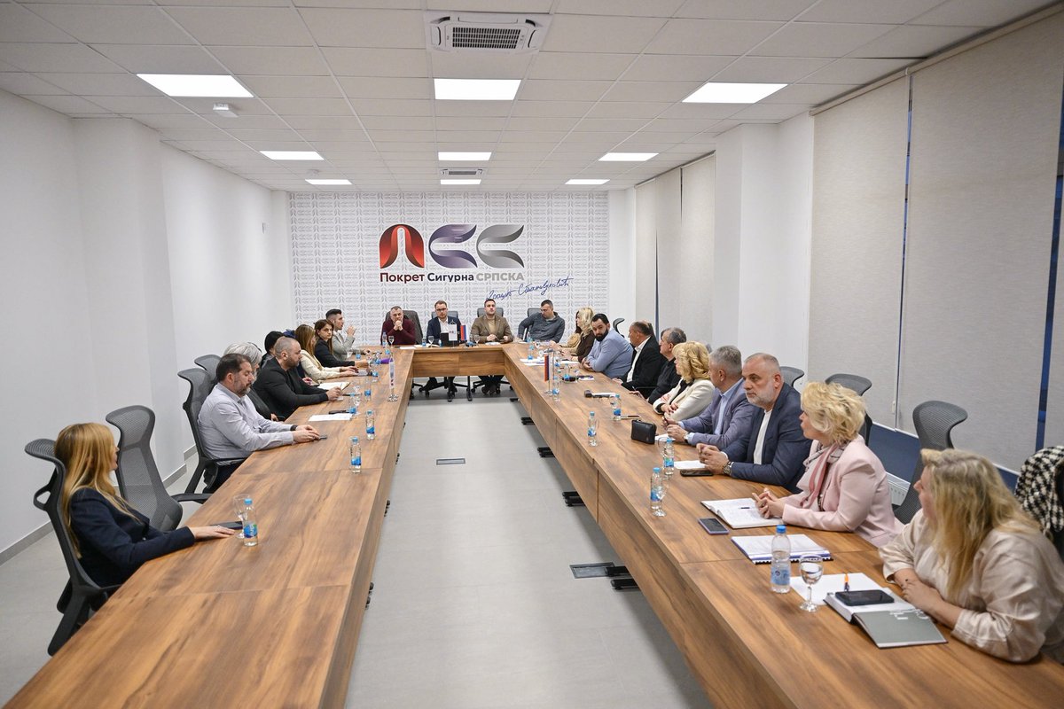 Драшко Станивуковић tweet media