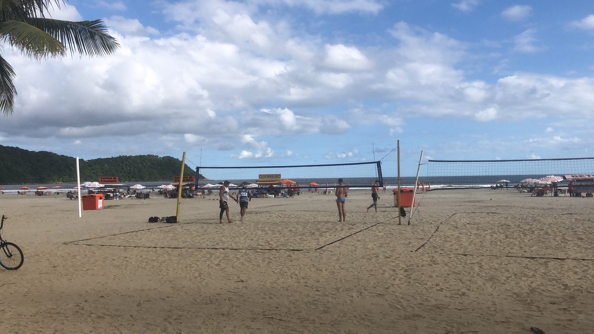 As vantagens De morar a meia quadra da praia se valem nessa hora <a href="/mradv22/">Carcamano</a>