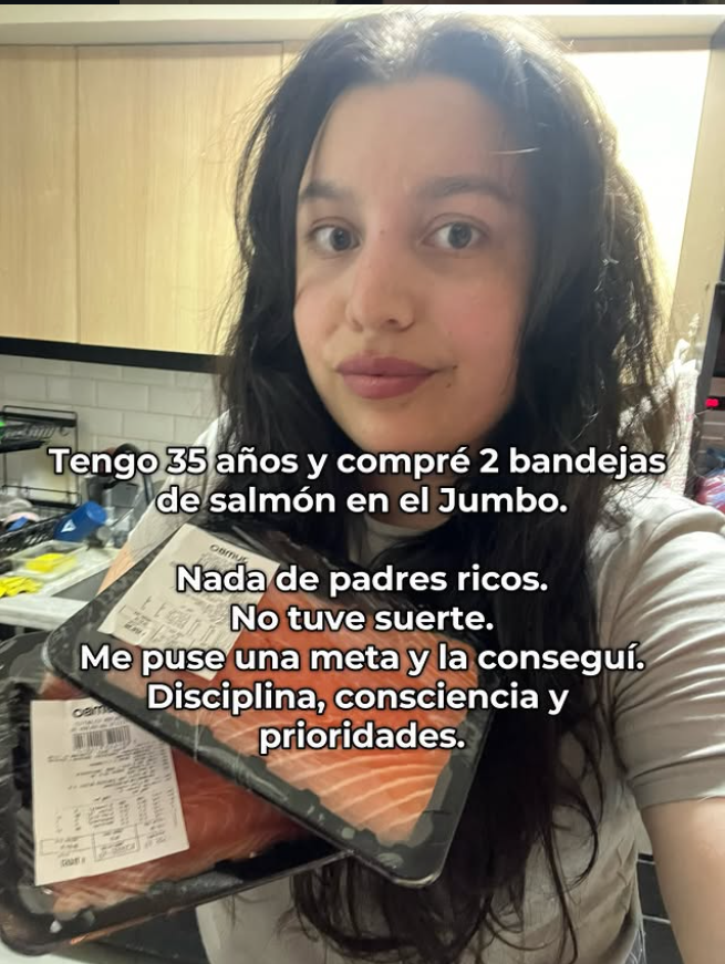 Jorgicio's tweet photo. "Tengo 39 años y me compré un cuarto de jamón serrano en el Líder. 
Nada de padres ricos.
 No tuve suerte.
Me puse una meta y la conseguí.
Disciplina, conciencia y prioridades."

Mullennials descubren qué es ser un adulto funcional. https://t.co/ItF0h7dfcL