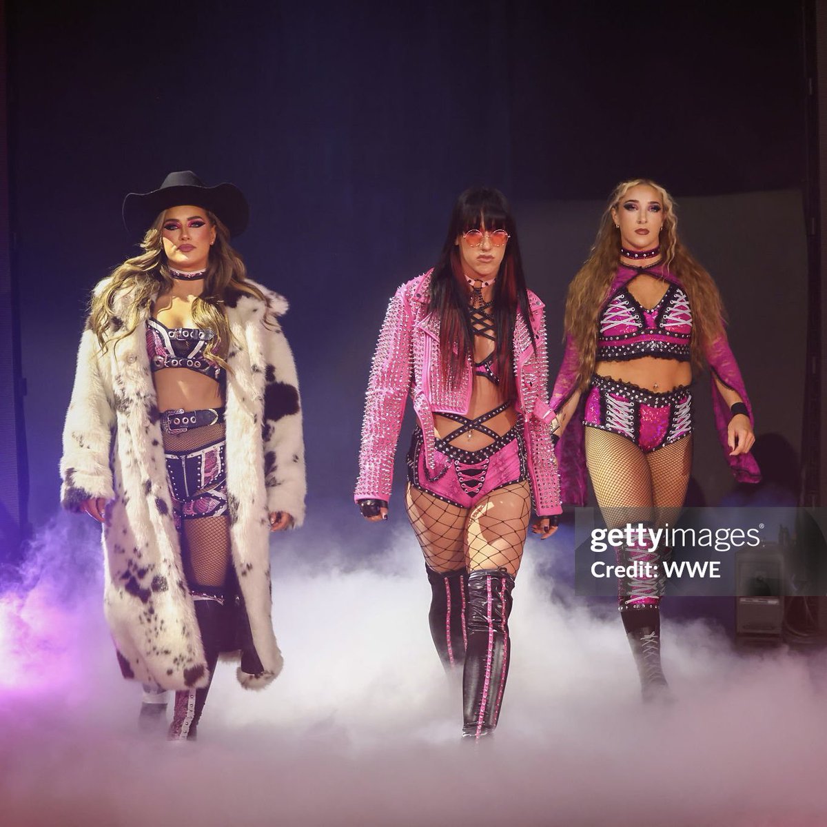 slaygent p’s secretary (jonah ʚĭɞ) tweet media