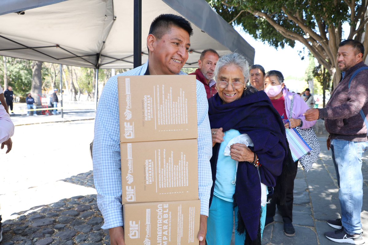 Más que una jornada, un espacio de compromiso con las familias poblanas. 🤝🧑‍🧑‍🧒‍🧒