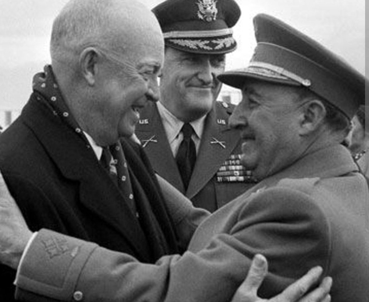 DPRK_CAODEBENOS's tweet photo. Trump enfadado con España por no colaborar en la destrucción de Irán. Momento ideal para desmantelar las bases del imperio facilitadas por este vendepatrias, devolver la soberanía militar al país y modernizar un ejército facha y viejuno. https://t.co/WO7Hv2tELW