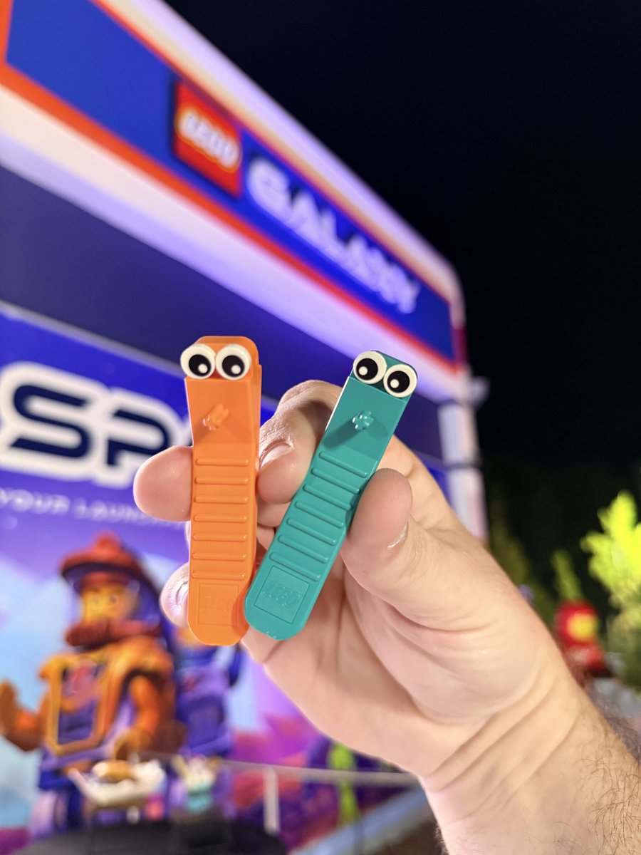 Banks Lee tweet media