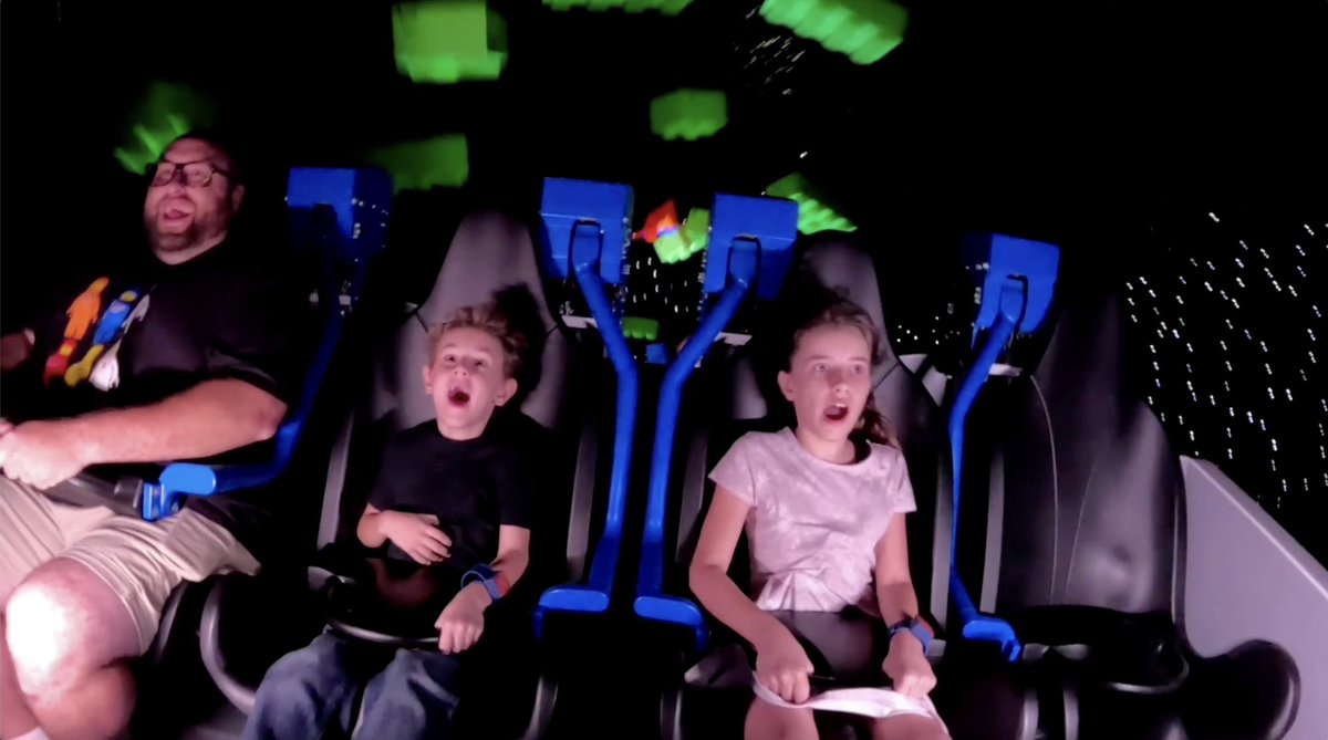 Banks Lee tweet media