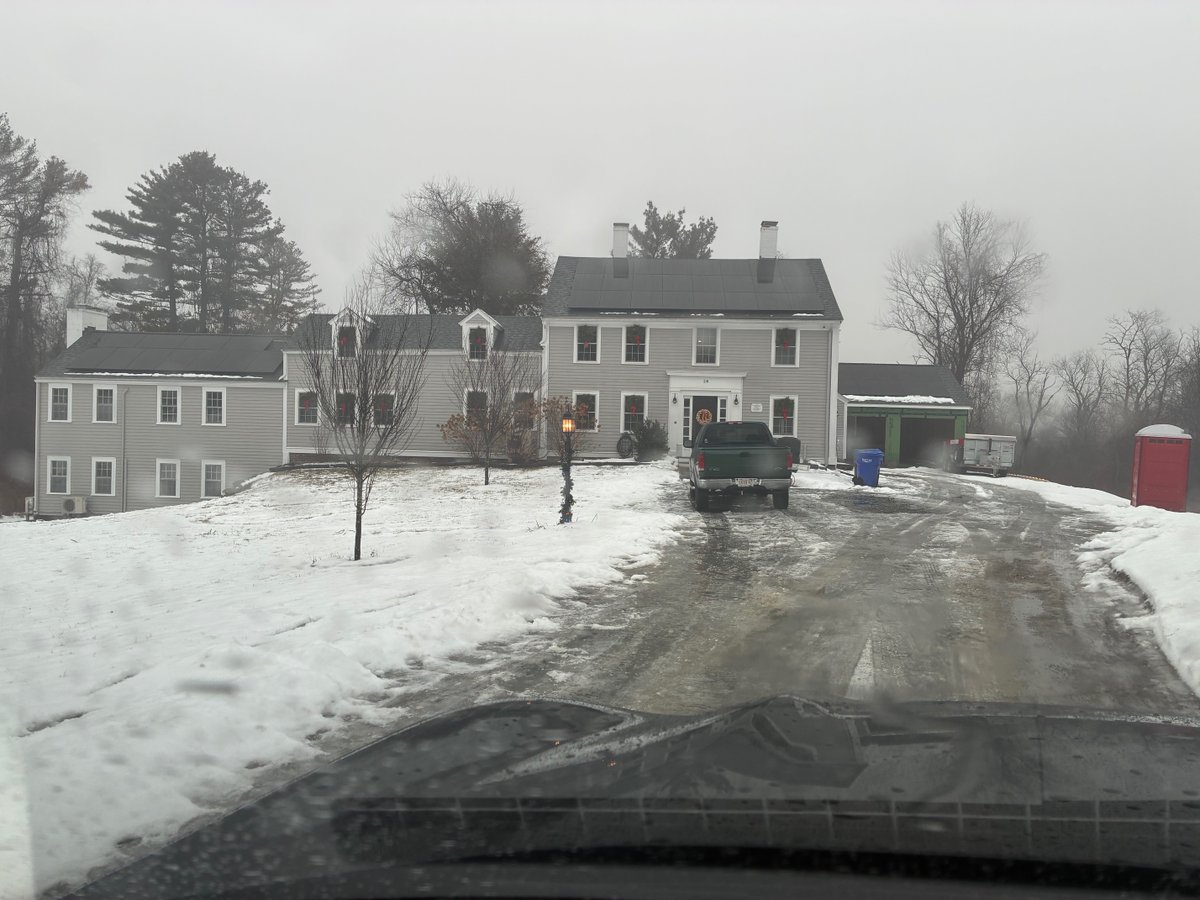 15 years. 700+ installs. 0 leaks. ☀️

While national solar companies fold, Brightstar Solar stays local in Marlborough. 

Check out this "stealth" Southborough install &amp; read why we're the state's most trusted team: brightstarsolar.net/about-brightst…  #MAEnergy #SouthboroughMA #SolarDesign