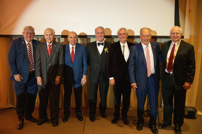 Diamondback Energy tweet media