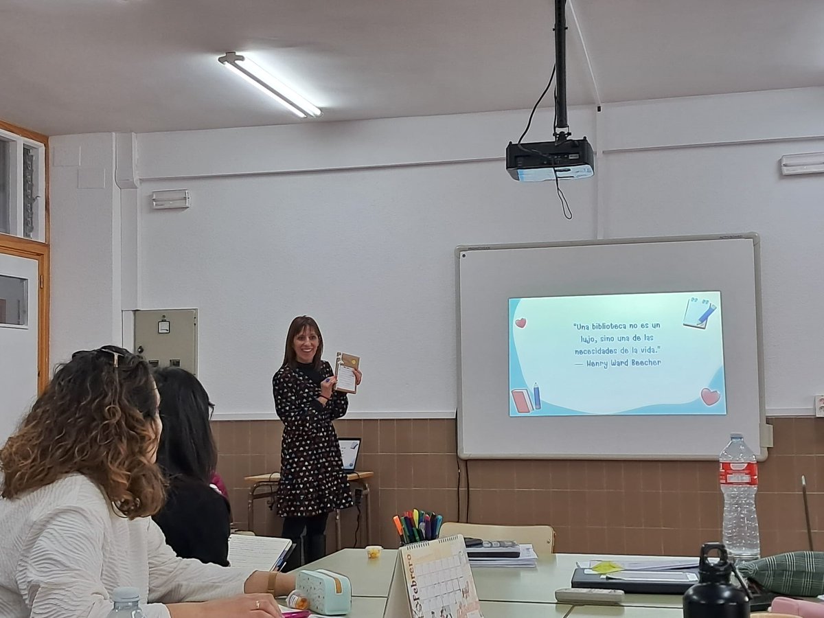 CFIESA Idiomas tweet media