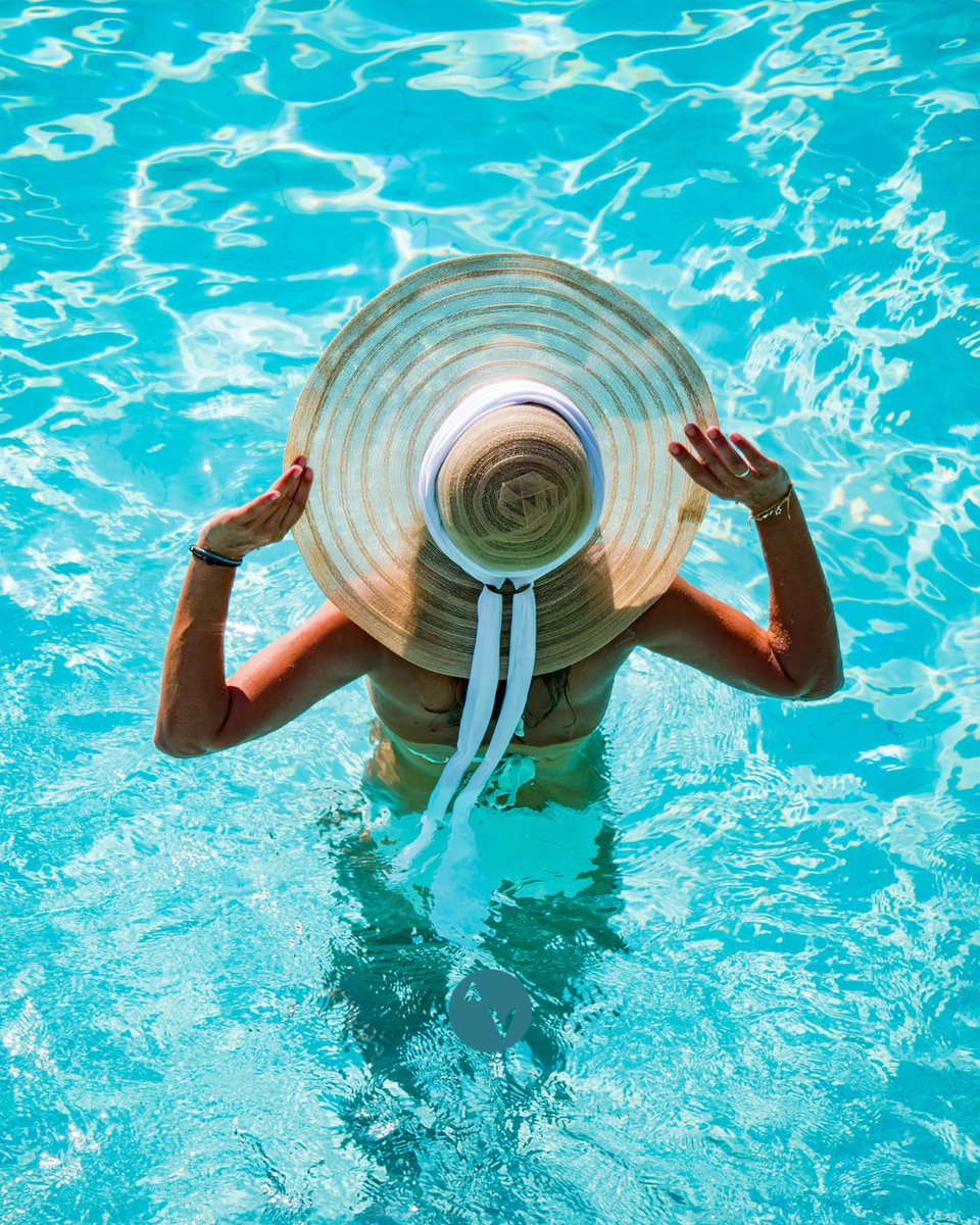 RevedySTR's tweet photo. Airbnbs have become one of the most popular ways to travel.

For investors, that growth represents more than a trend — it’s an opportunity to build extra income and move closer to financial freedom. 

GET IN THE GAME - https://t.co/0YJvzGqXg1

#VacationRental #AirbnbHost #Revedy https://t.co/rYGGKqiFzv