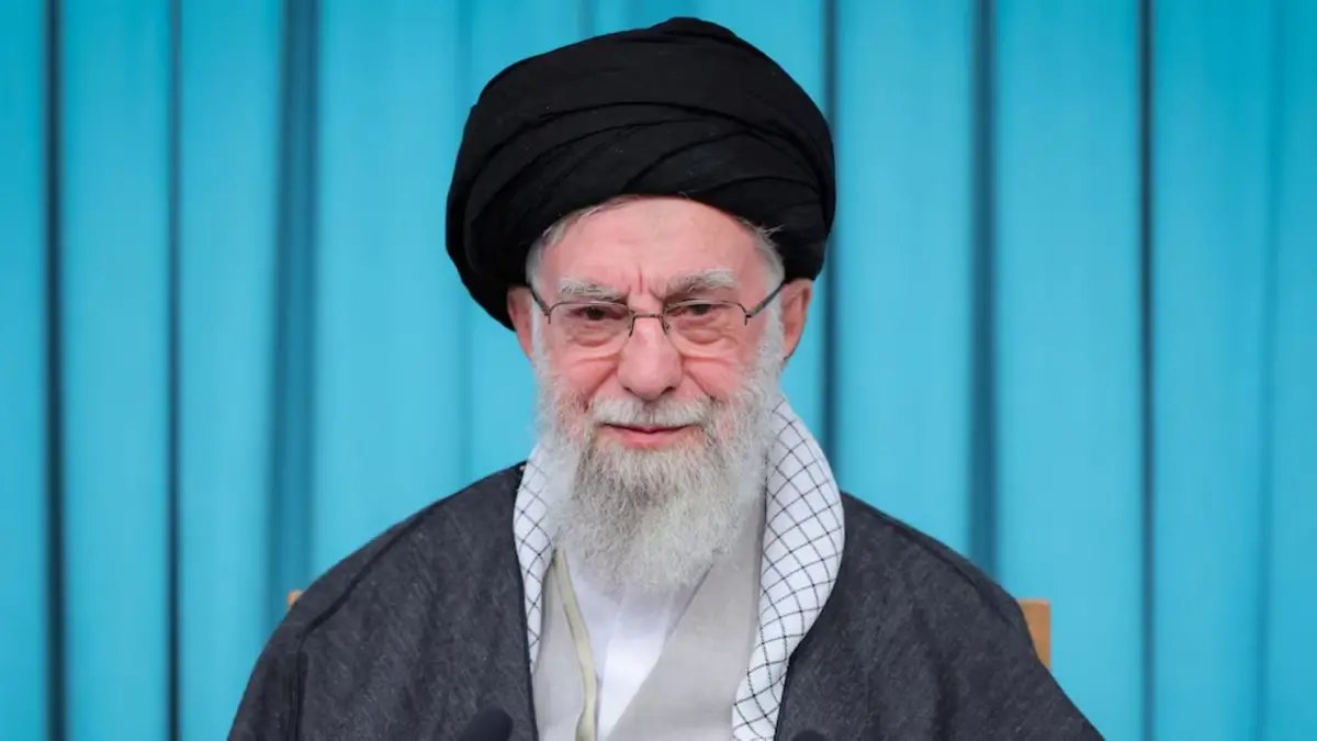 🇮🇷 The regime says the Assembly of Experts is voting to appoint Khamenei’s successor, with the process conducted remotely amid security concerns.

Officials cite the threat of airstrikes as the reason for shifting to remote voting.

Source: Fars