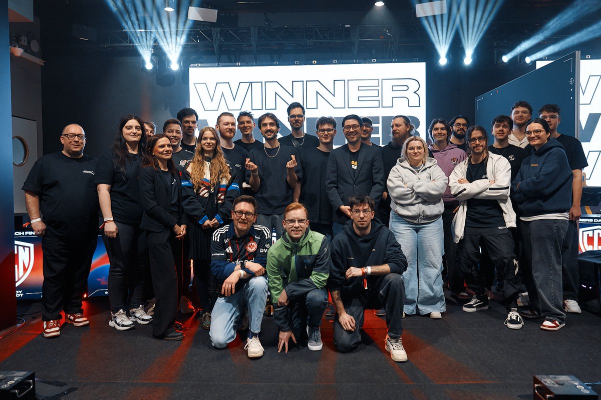 LetItReign tweet media