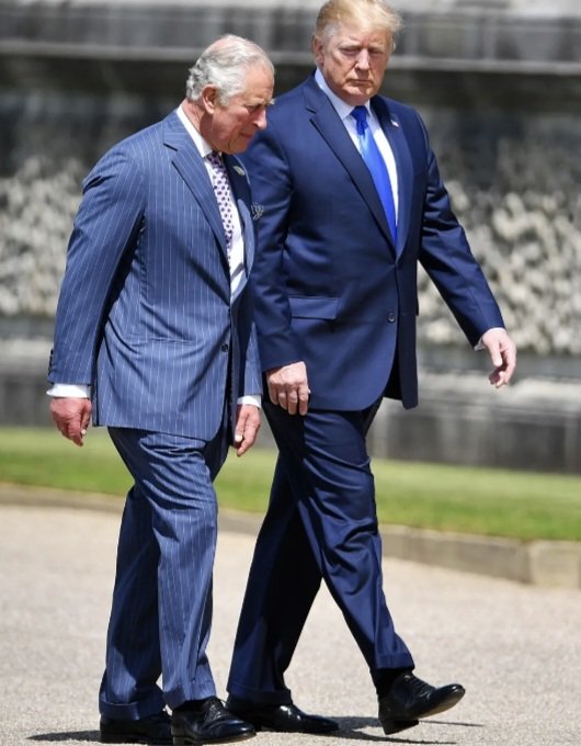 I'm no royalist, but I really do think the visit to  the USA by King Charles III should be cancelled. That'll truly piss all over Donald Trump's bonfire of vanity. 
#C4News