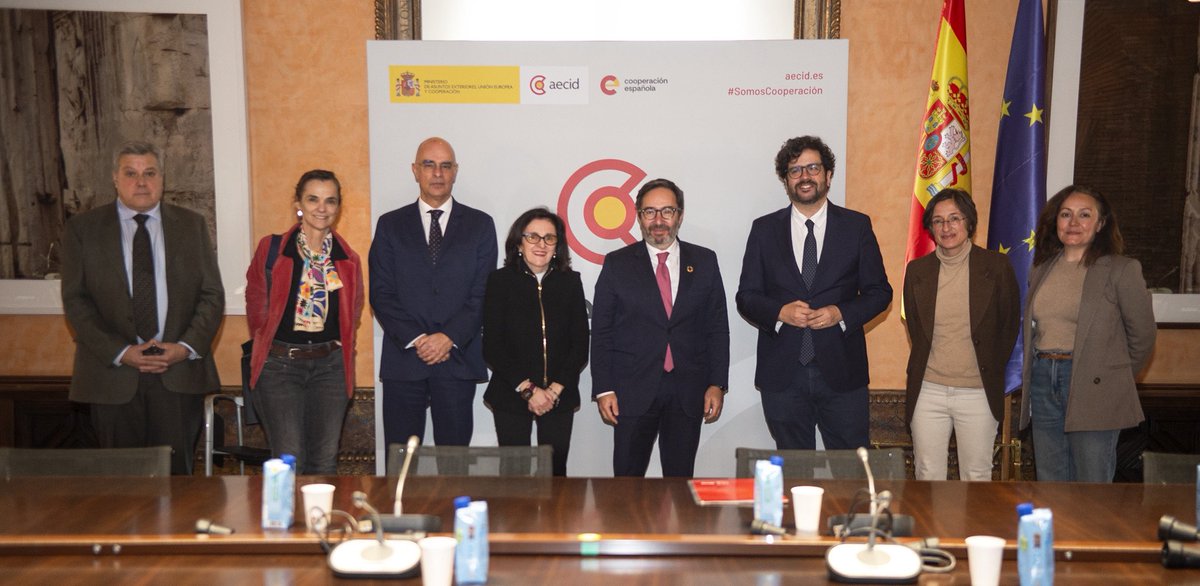 Antón Leis tweet media