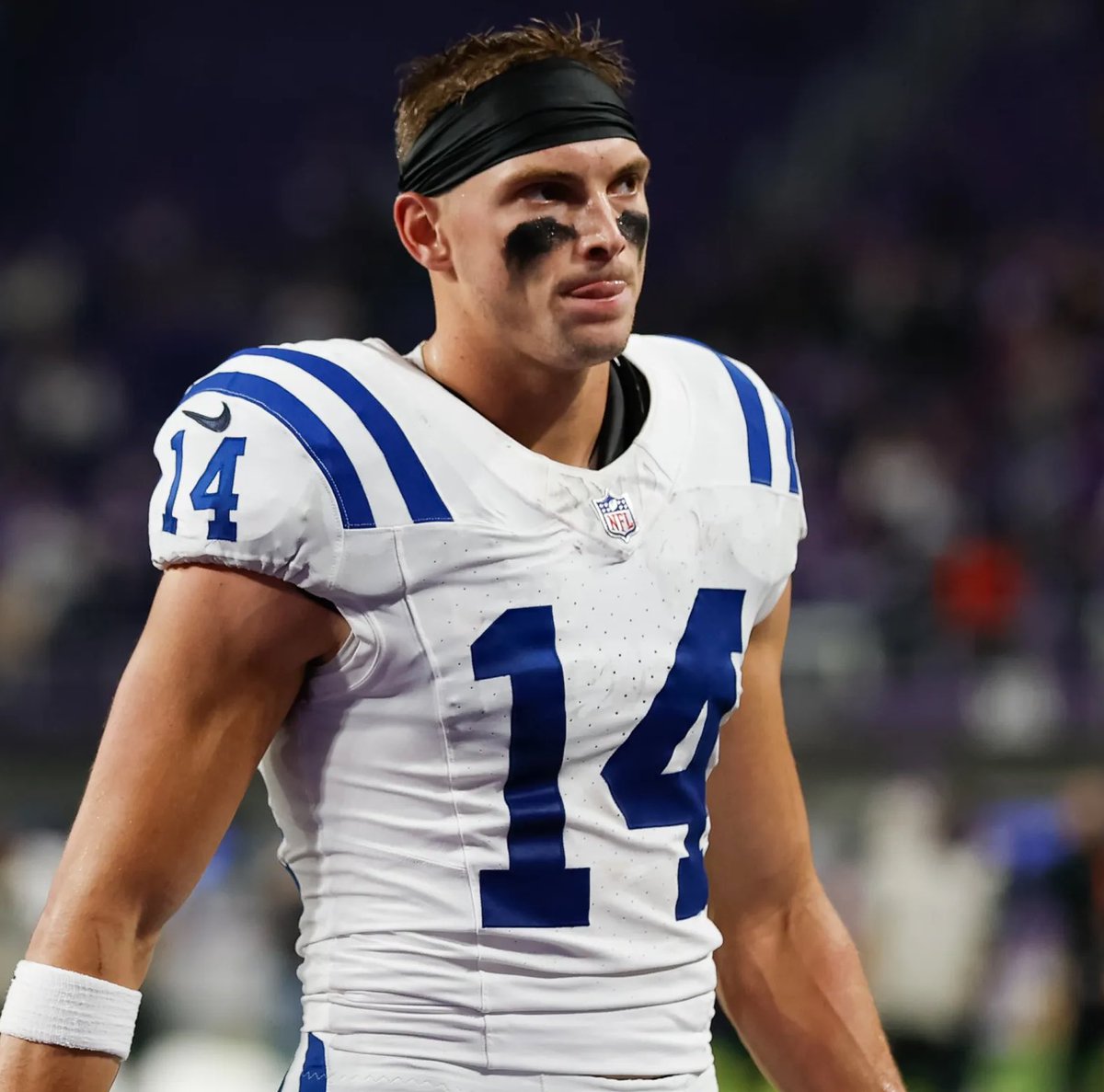 esidery's tweet photo. If the Colts are unable to sign Alec Pierce, he will hit the open market commanding between $25-30 million per year, per @AlbertBreer.

The 49ers, Bills, Giants, Patriots, and Raiders are all expected to pursue Pierce as the top free agent wide receiver. https://t.co/kP39oRoRYy