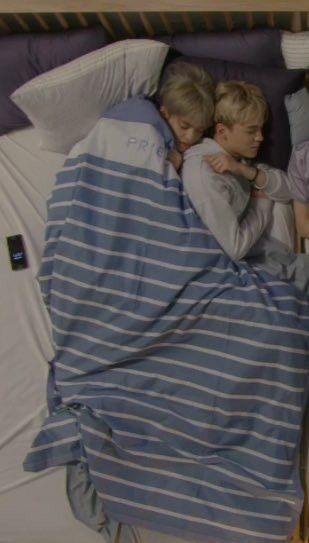 this precious picture of choi bros 🚬