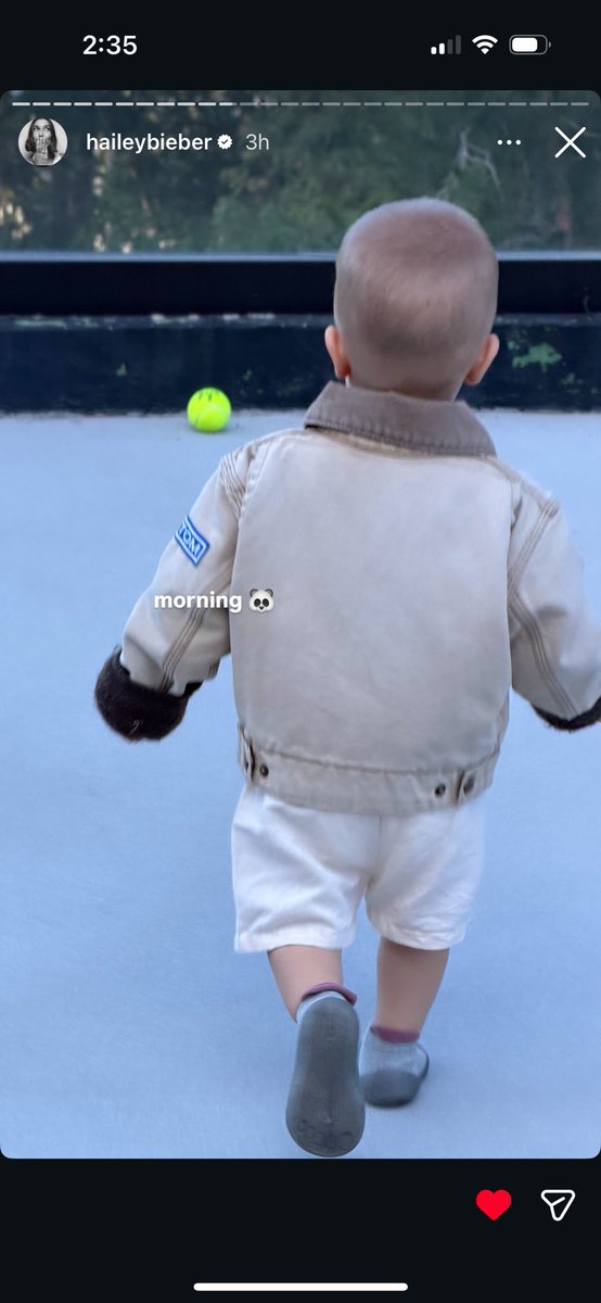 drewsbizzle's tweet photo. HE LOOKS SM LIKE JUSTIN AND ITS JUST THE BACK OF HIS HEAD WTF https://t.co/CSwIAmPGs8