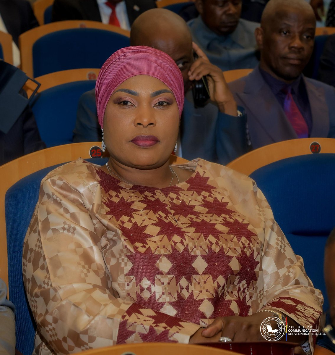 FifiMasukaSaini's tweet photo. À #Kinshasa, nous avons pris part lundi 2 mars à l’ouverture du Forum national des affaires coutumières, lancé par le Président Félix #Tshisekedi.
Un cadre stratégique visant à renforcer le rôle des autorités traditionnelles dans la stabilité, la sécurité et le développement durable de la #RDC.
Le #Lualaba s’inscrit pleinement dans cette dynamique de cohésion nationale. 🇨🇩🫱🏾‍🫲🏾