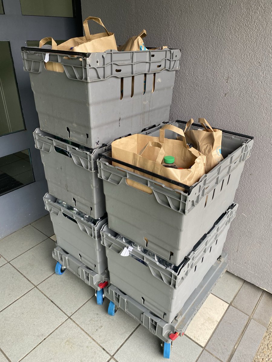 wahaliv_LR's tweet photo. Commerçants de #LaRochelle &amp; agglo : proposez la livraison à domicile à vos clients pour seulement 9 € TTC tout compris !  
Paiement 100 % en caisse chez vous  
Transmission ultra simple  
Facturation mensuelle par virement  
Intéressé ? DM 🚚📦
@wahaliv https://t.co/Un9Tk0EBVT https://t.co/17zCrX9zLY