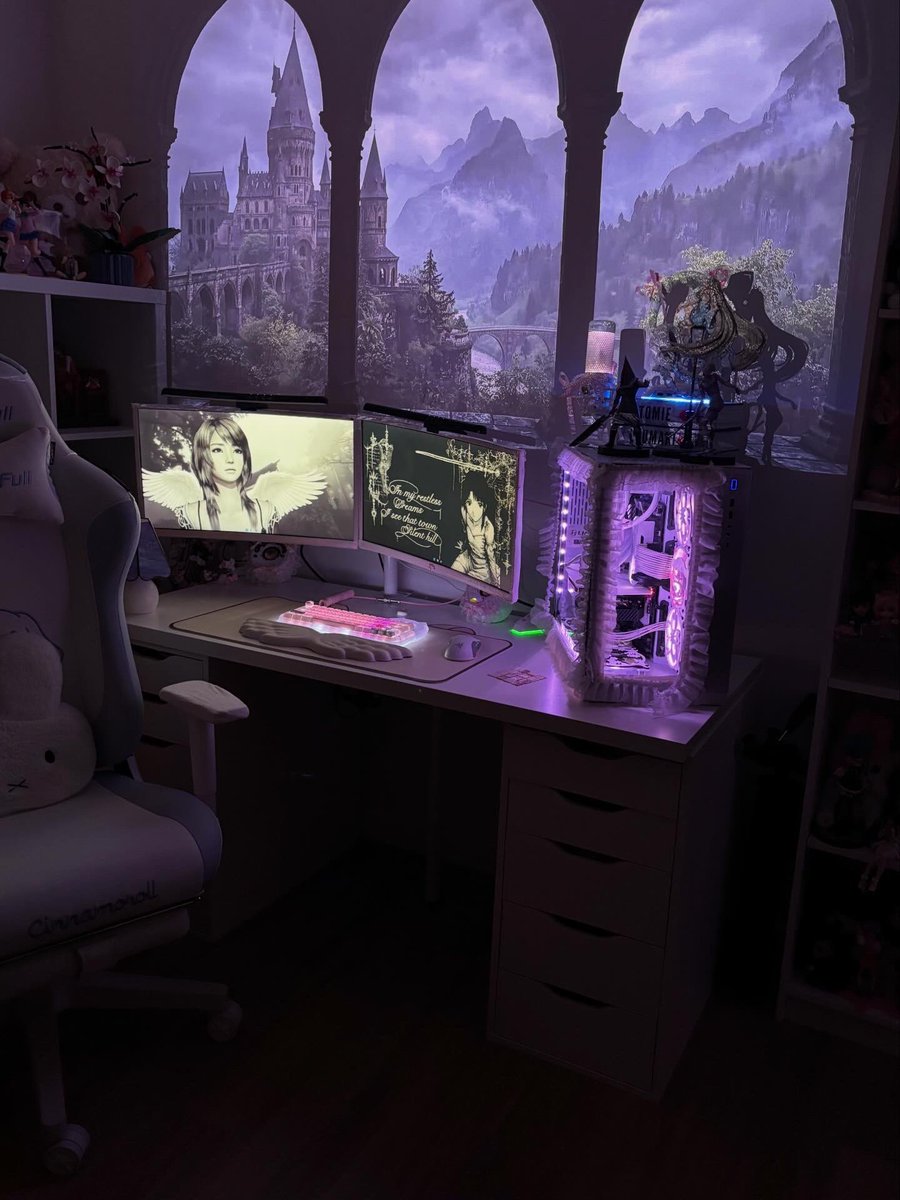 set up my pc room ❤️‍🩹⛓️