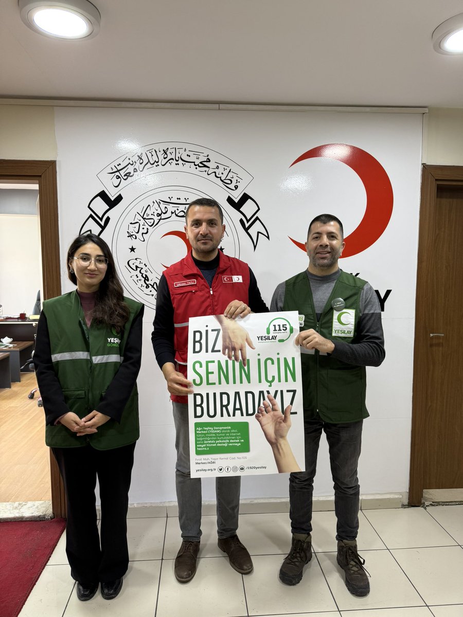 #Bağımlılıklar ile mücadele her alanda sahada vatandaşlarımıza ulaşabilmek adına iki güçlü iş birliği gerçekleştirmek üzere İHH başkanımız Sayın <a href="/keremengin0/">Kerem ENGİN</a> ve Kızılay başkanımız Sayın <a href="/OrhanTatli/">Orhan TATLI</a> ile  verimli bir görüşme gerçekleştirdik. #Ağrı #Yeşilayhaftası <a href="/mehmetDinc1920/">Mehmet Dinç</a>