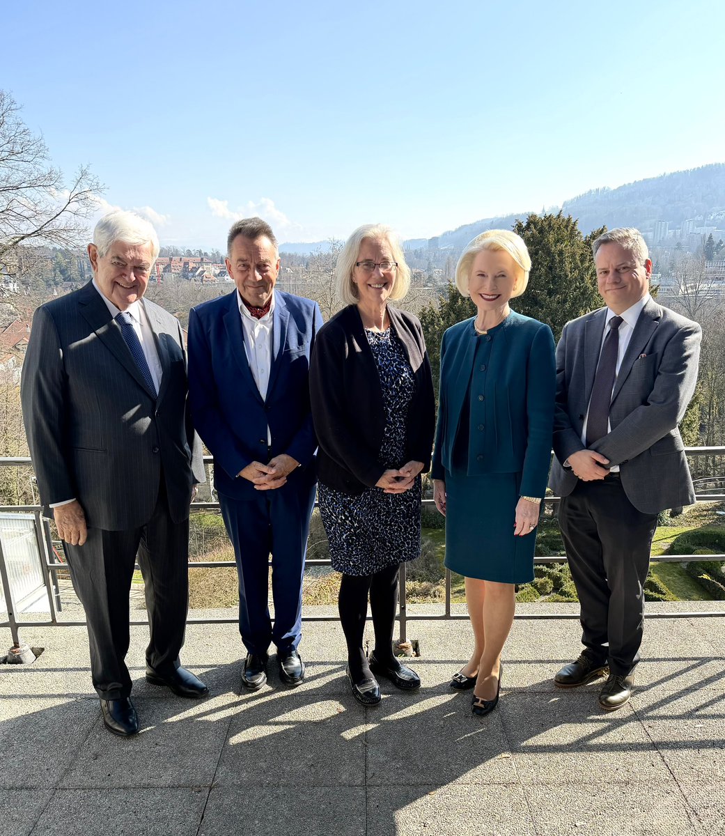 Callista Gingrich tweet media