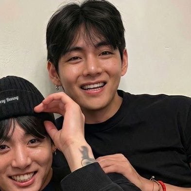 #NuevaFotoDePerfil
no me olvden mutis, que me puse de goals 🫂