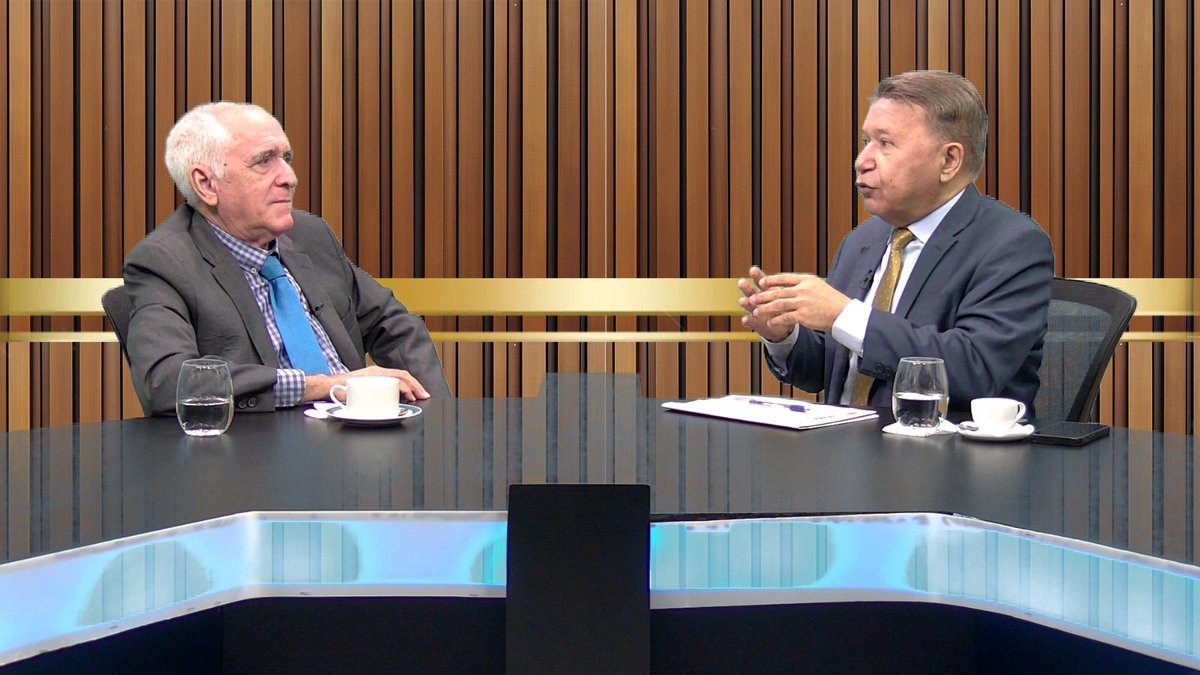Esta noche a las 8:00, recibo en #LaHoraConGregory, al historiador Sócrates Suazo.

Describe el proceso de lograr la independencia nacional. 

Interesante relato,  antes y después del 27 de febrero de 1844.

Canales 52 Claro y 22 Altice 
#TELEIMPACTO

Hoy, 8:00 P.M.